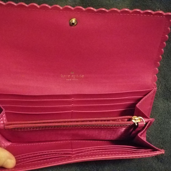 Kate spade wallet and matching purse - Picture 4 of 5